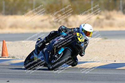 media/Jan-09-2022-SoCal Trackdays (Sun) [[2b1fec8404]]/Turn 6 (1035am)/